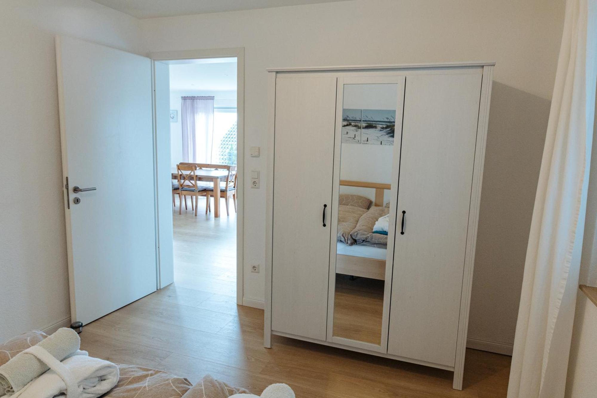 Atemberaubender Ausblick Mit Premium-Wanderwegen Vor Der Haustuer Apartment Albstadt Exterior photo